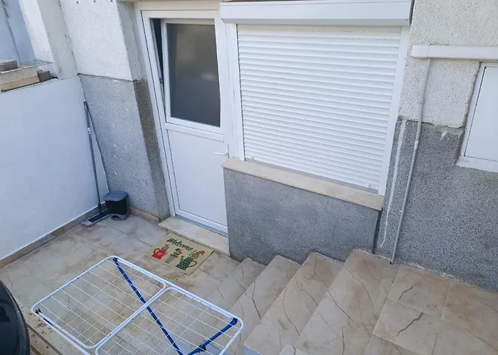Tomisa Apartment *